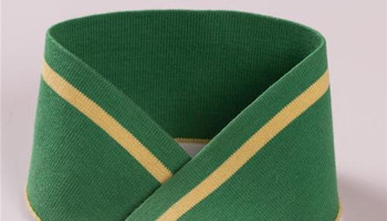 為什么T恤的羅紋領水洗后會出現卷曲？